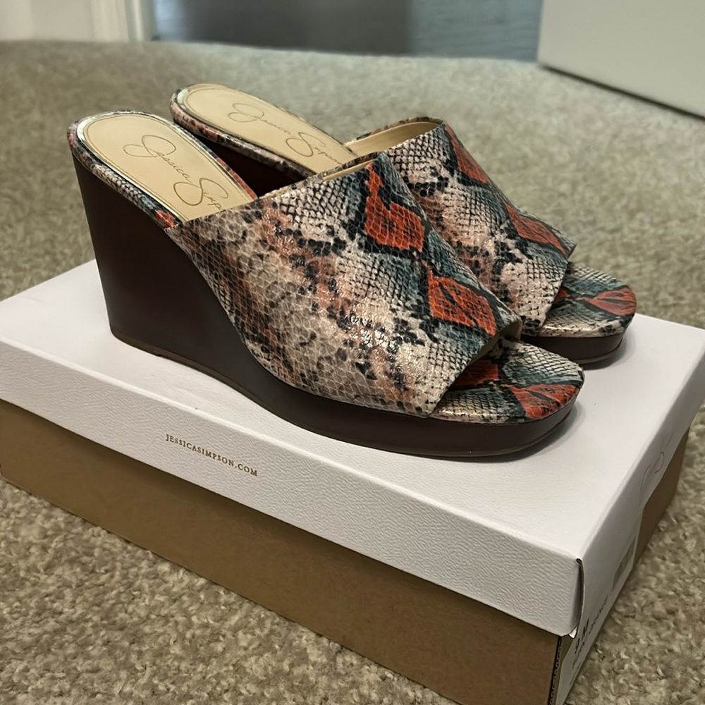 Jessica Simpson snake print wedges size 9